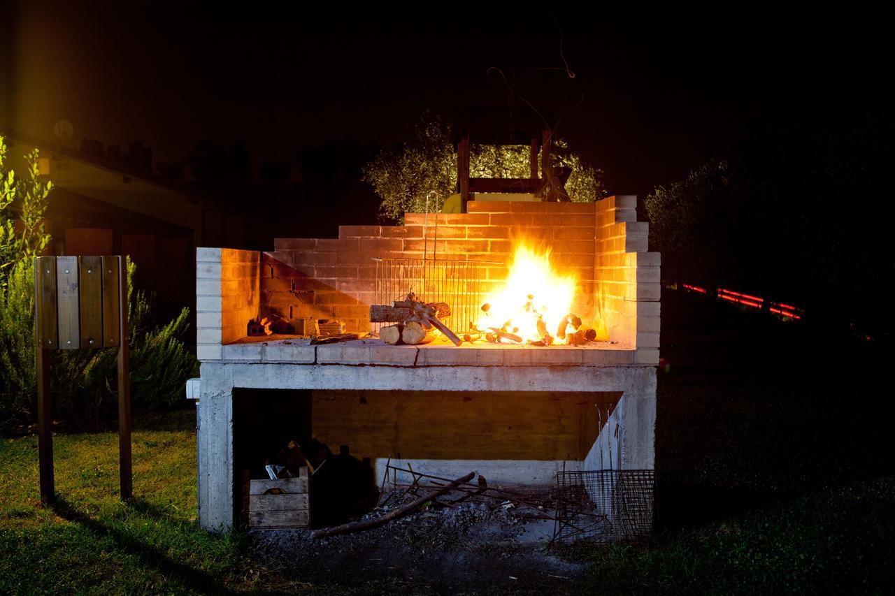 Agriturismo Tre Colline バルドリーノ エクステリア 写真
